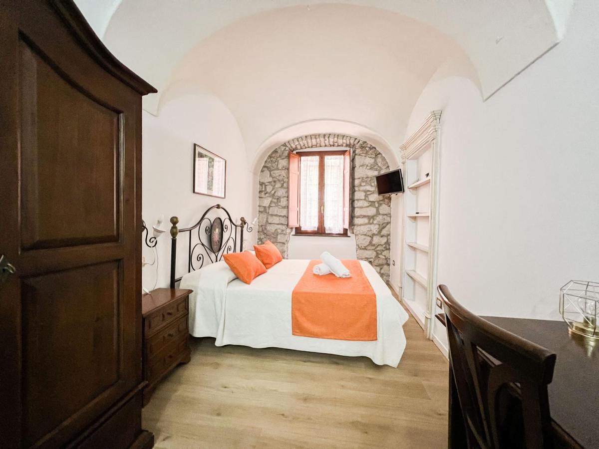 S'Ammentu House Hotel Bosa Kültér fotó