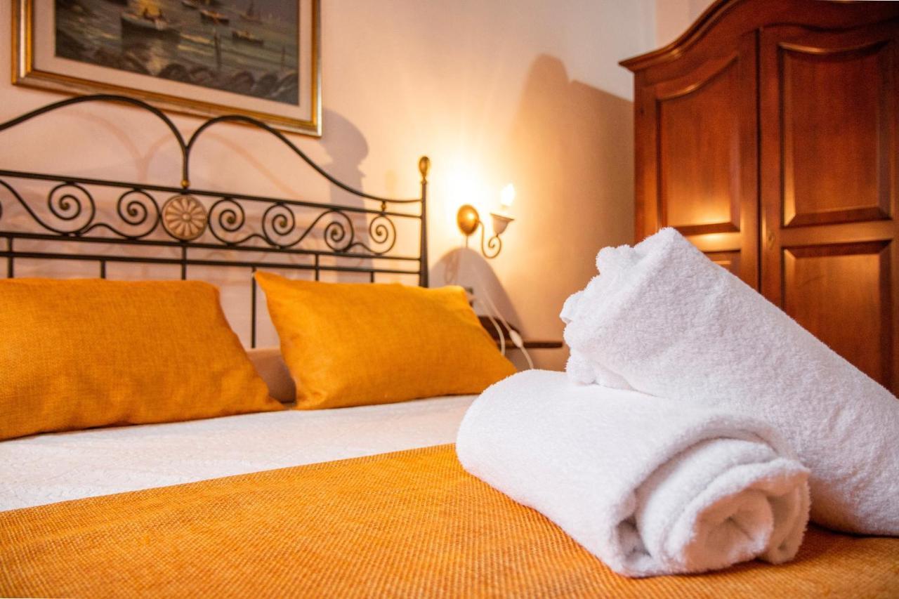 S'Ammentu House Hotel Bosa Kültér fotó